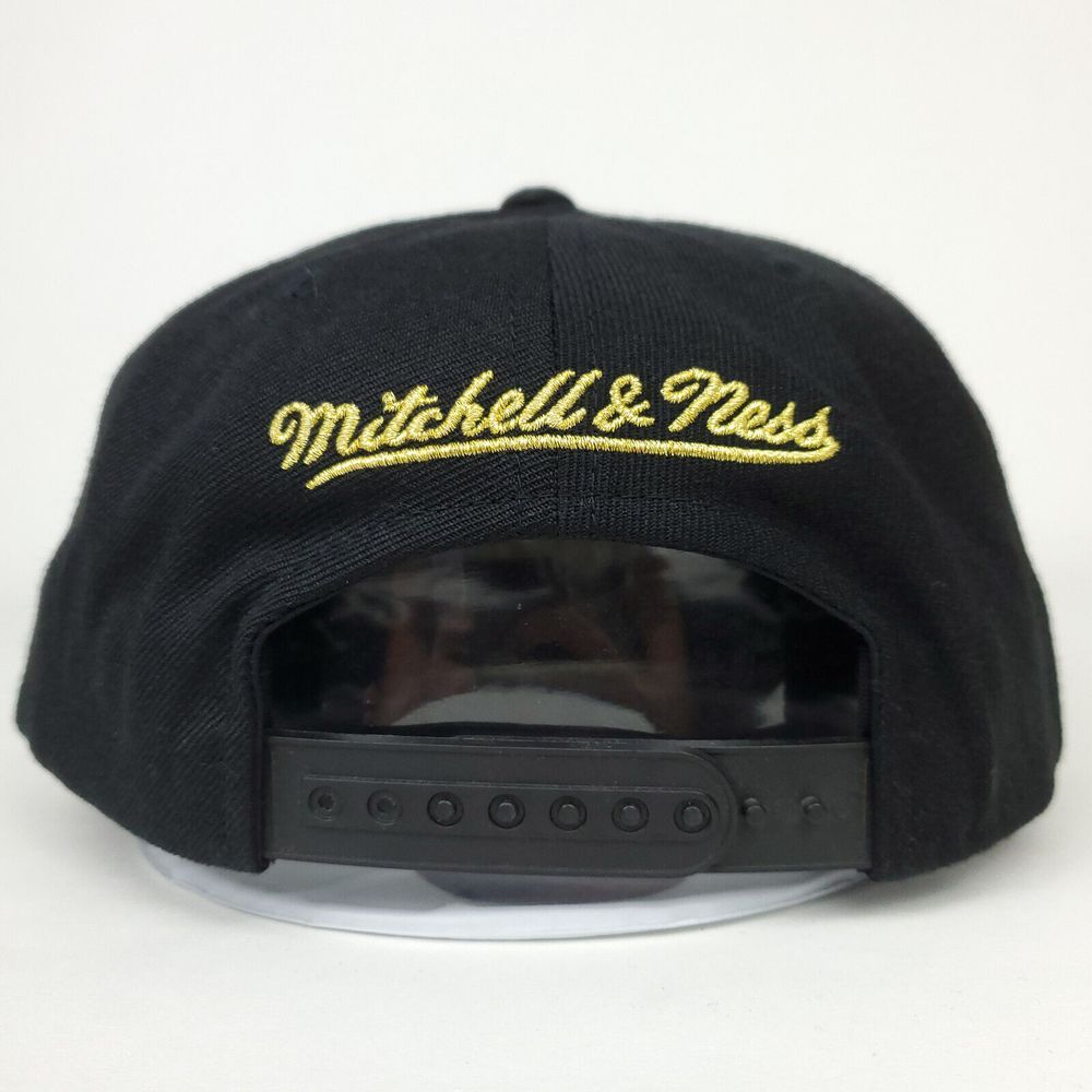 Chicago Bulls Mitchell & Ness NBA Snapback Hat Cap Fish Carp Skin Bill Black NWT - Picture 5 of 9